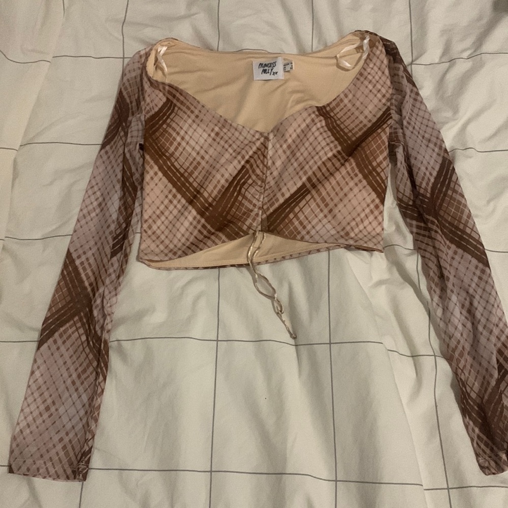 Princess polly long sleeve crop top NWOT size 6
